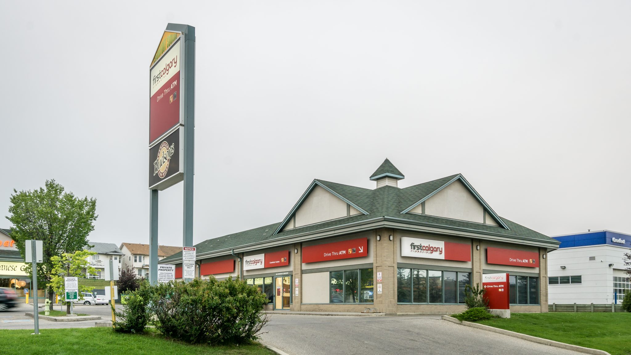 Crowfoot Square 800 Crowfoot Crescent NW Landstar Development