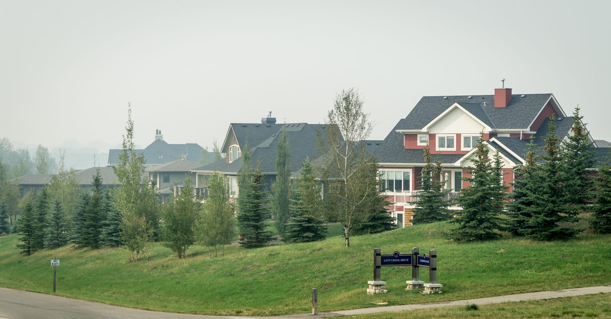 Elbow Valley West Landstar Development Corporation Calgary, Alberta